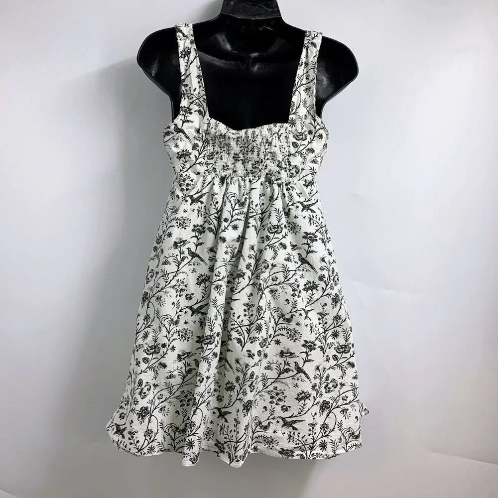 Laura Ashley Urban Outfitters Penelope Toile Cottagecore Babydoll‎ Dress Size - Picture 3 of 14